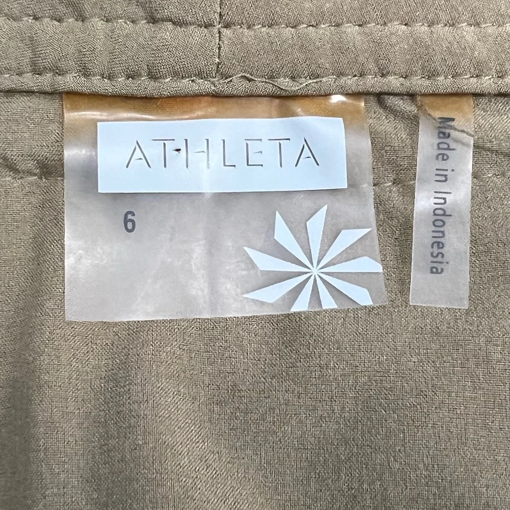 ATHLETA All-Terrain Skirt Olive Green Stretch Athletic